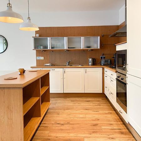 Lovely Two Bed Apartment In Finnieston Glasgow Exterior photo